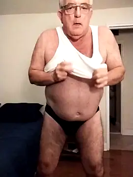 Shoreguy69 online show from December 14, 2025, 10:54 am