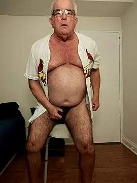 Shoreguy69 online show from December 2, 2025, 12:29 pm