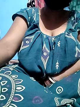 BERRY 00 online show from January 12, 2026, 5:53 pm