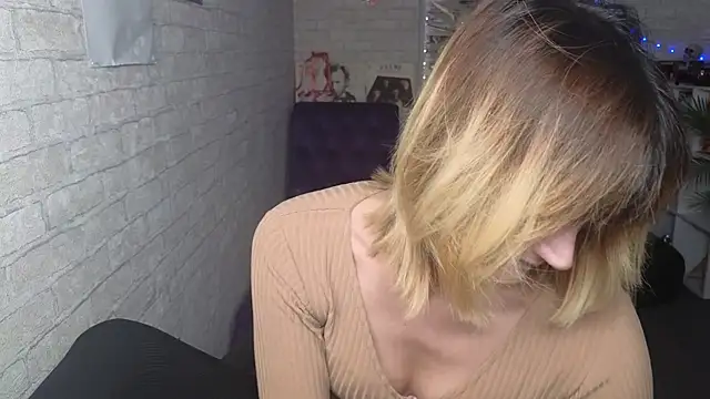 Snapshot of Nika_Kitten chatting on January 8, 2026, 11:05 am Nika Kitten online show from January 8, 2026, 11:05 am