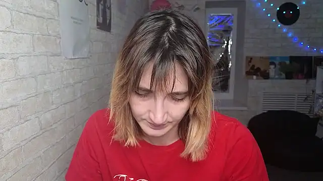 Snapshot of Nika_Kitten chatting on January 12, 2026, 10:00 am Nika Kitten online show from January 12, 2026, 10:00 am