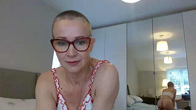 Snapshot of ELEGANT-ARIA36 chatting on March 7, 2025, 10:46 am ELEGANT-ARIA36 online show from March 7, 2025, 10:46 am