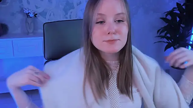 Snapshot of VivienLeeigh chatting on February 8, 2025, 6:22 pm VivienLeeigh online show from February 8, 2025, 6:22 pm