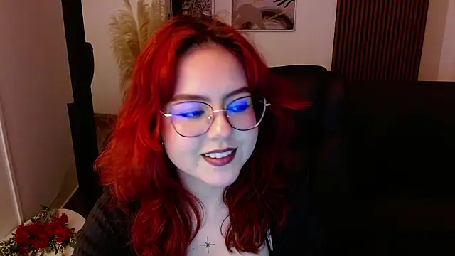 Snapshot of crimson_tati_ chatting on March 5, 2025, 5:18 am crimson tati online show from March 5, 2025, 5:18 am