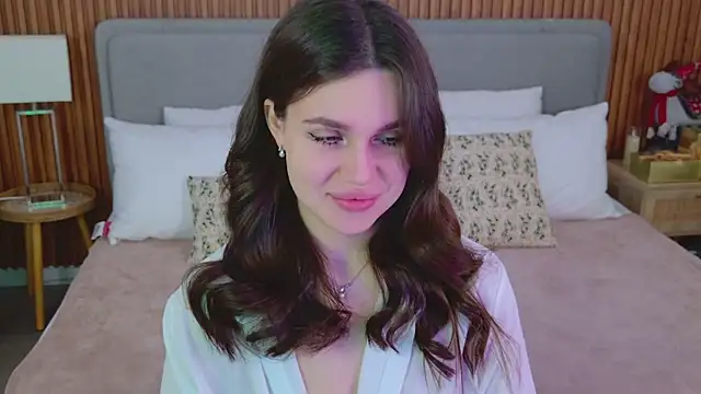 Snapshot of RihannaRose chatting on November 29, 2025, 5:24 pm RihannaRose online show from November 29, 2025, 5:24 pm