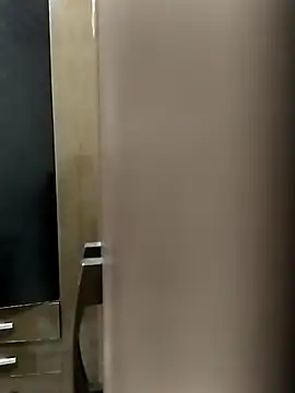 Ggjvdfhvde online show from November 25, 2025, 5:13 pm