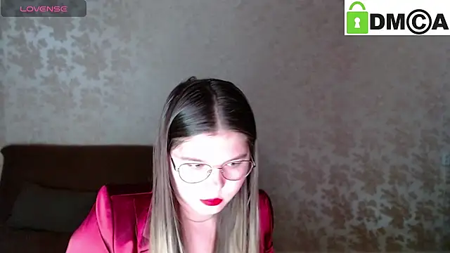 Snapshot of holy_michela chatting on February 21, 2025, 6:07 am holy michela online show from February 21, 2025, 6:07 am