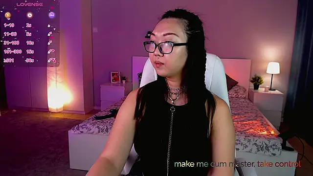 Snapshot of Marine_Vact chatting on February 23, 2025, 8:44 pm Marine Vact online show from February 23, 2025, 8:44 pm