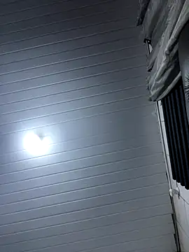 luara1988 online show from December 1, 2025, 12:55 am