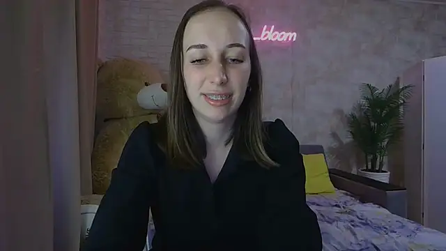 Anika bloom online show from September 16, 2025, 1:45 pm