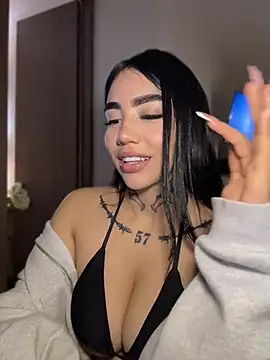 Snapshot of Nickiiiii chatting on May 30, 2026, 1:45 am Nickiiiii online show from May 30, 2026, 1:45 am