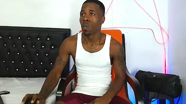 Damian hart 24CM online show from October 26, 2025, 10:48 am