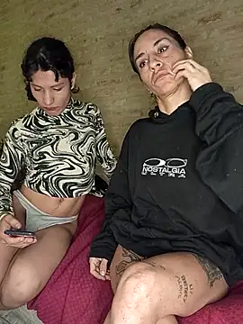 Snapshot of LaCristinatrans chatting on November 15, 2025, 3:43 am LaCristinatrans online show from November 15, 2025, 3:43 am