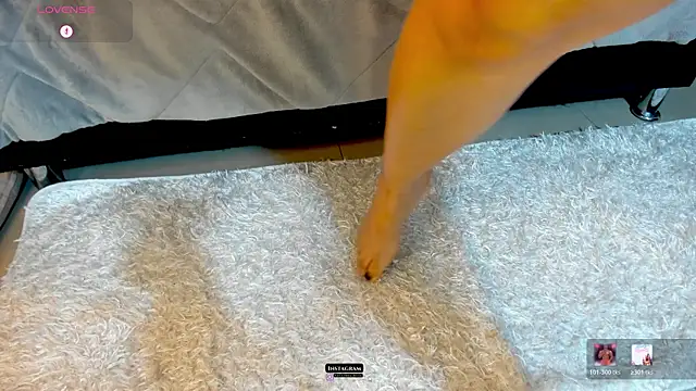 Snapshot of victoria_byte chatting on February 8, 2026, 8:17 pm victoria byte online show from February 8, 2026, 8:17 pm