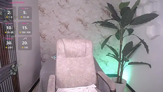 Snapshot of jennaa_milf_ chatting on December 16, 2025, 7:29 pm jennaa milf online show from December 16, 2025, 7:29 pm