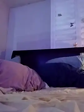 cloudyspun online show from March 11, 2026, 4:17 am