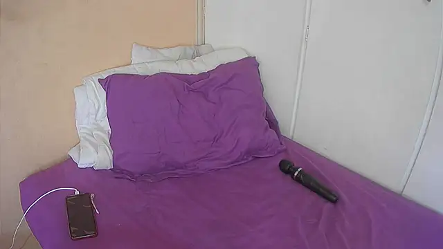Snapshot of SexyEbonySlender chatting on March 11, 2025, 9:24 am SexyEbonySlender online show from March 11, 2025, 9:24 am