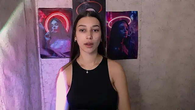 KarolinaRosse  online show from December 3, 2025, 6:14 am