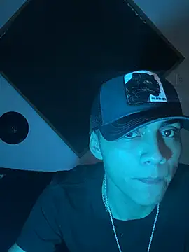 SkinnyHot444 online show from March 9, 2025, 2:21 pm