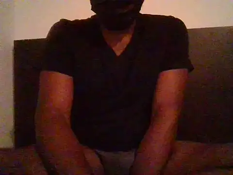 Snapshot of justinme00o7 chatting on July 13, 2026, 2:22 am justinme00o7 online show from July 13, 2026, 2:22 am