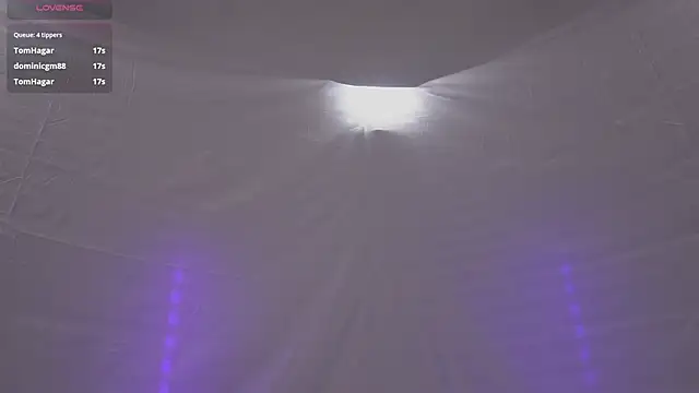 Snapshot of Kelly_Haren chatting on October 2, 2025, 6:33 pm Kelly Haren online show from October 2, 2025, 6:33 pm