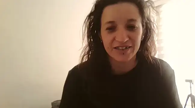 Snapshot of hanamy_joha chatting on January 13, 2025, 9:52 pm hanamy joha online show from January 13, 2025, 9:52 pm