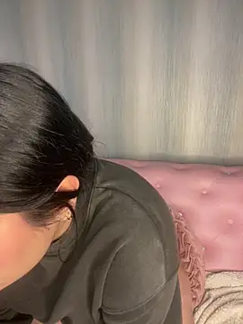 PoliBenett  online show from March 5, 2025, 8:42 pm