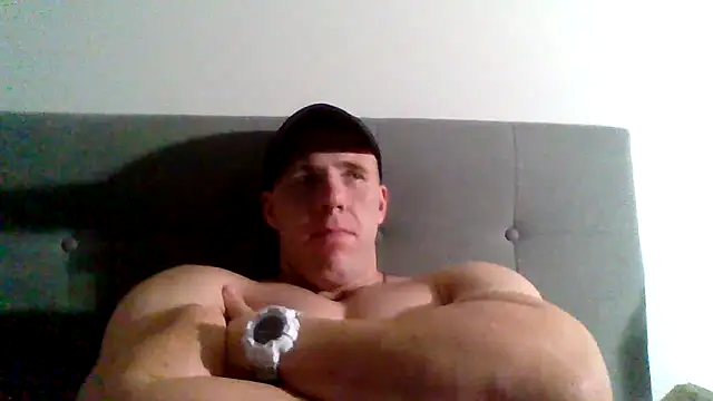 Snapshot of parkerxmuscle chatting on January 2, 2025, 11:52 am parkerxmuscle online show from January 2, 2025, 11:52 am