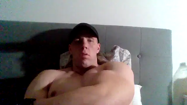 Snapshot of parkerxmuscle chatting on January 12, 2025, 1:16 pm parkerxmuscle online show from January 12, 2025, 1:16 pm