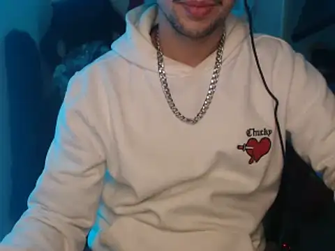 anjonoturno1 online show from March 19, 2025, 1:32 am