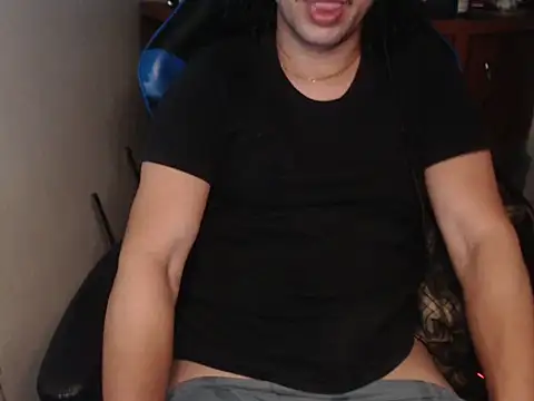 anjonoturno1 online show from December 16, 2025, 9:13 am