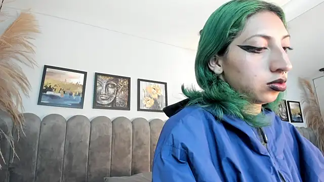 Snapshot of Im_gaia chatting on December 18, 2025, 12:20 pm Im gaia online show from December 18, 2025, 12:20 pm