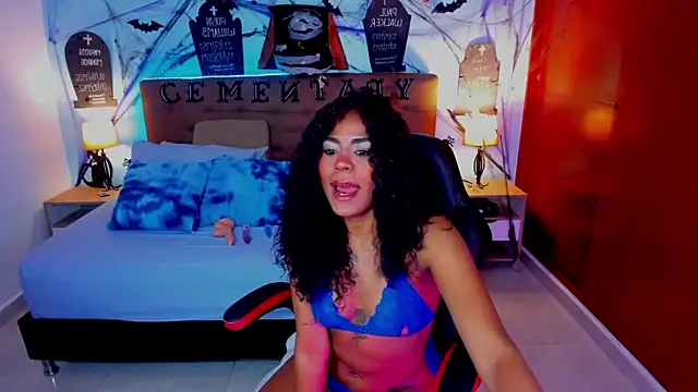 Snapshot of Edelaine_rogers chatting on October 15, 2025, 7:33 pm Edelaine rogers online show from October 15, 2025, 7:33 pm