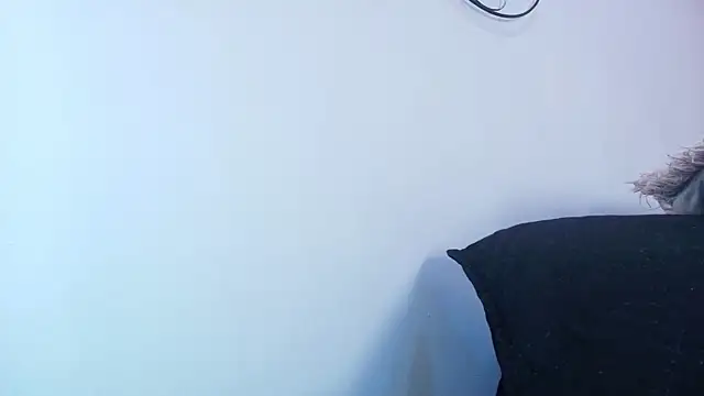 Snapshot of Amy_wats0n chatting on October 14, 2025, 7:03 pm Amy wats0n online show from October 14, 2025, 7:03 pm