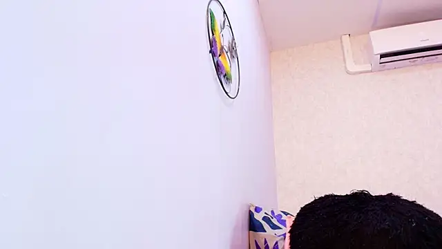 Snapshot of Amy_wats0n chatting on September 23, 2025, 7:10 pm Amy wats0n online show from September 23, 2025, 7:10 pm