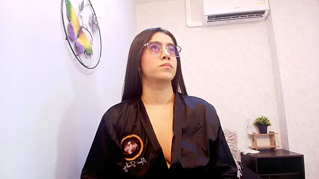 Snapshot of Amy_wats0n chatting on October 6, 2025, 7:25 pm Amy wats0n online show from October 6, 2025, 7:25 pm
