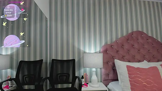 Snapshot of HazelMoret chatting on March 4, 2025, 11:51 am HazelMoret online show from March 4, 2025, 11:51 am
