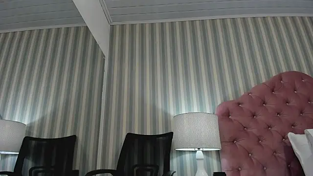 Snapshot of HazelMoret chatting on February 27, 2025, 3:15 pm HazelMoret online show from February 27, 2025, 3:15 pm