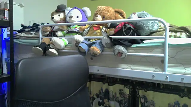 Owl1216 online show from January 10, 2025, 12:26 pm