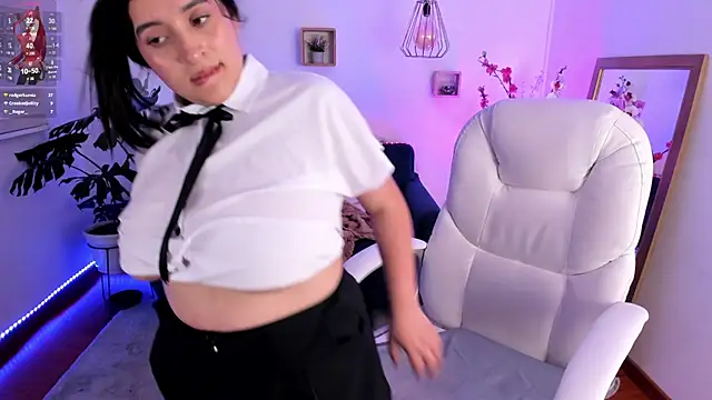 Snapshot of Pamela_cheverry chatting on March 4, 2025, 12:39 am Pamela cheverry online show from March 4, 2025, 12:39 am