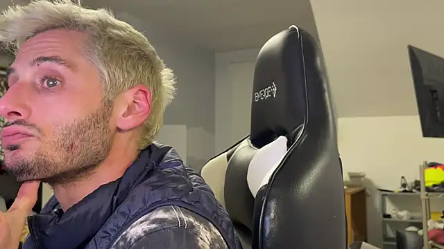 Dylansd online show from January 9, 2025, 4:52 am