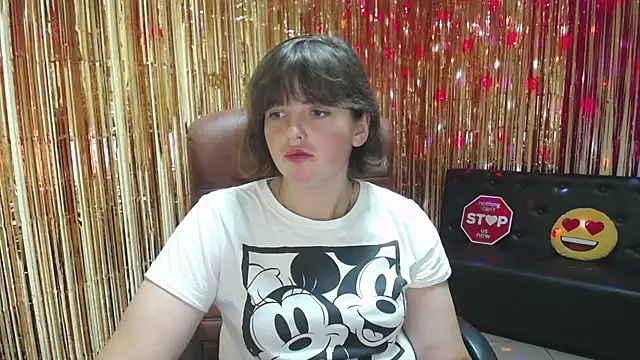 Snapshot of StaceyLex chatting on September 19, 2025, 5:22 am StaceyLex online show from September 19, 2025, 5:22 am
