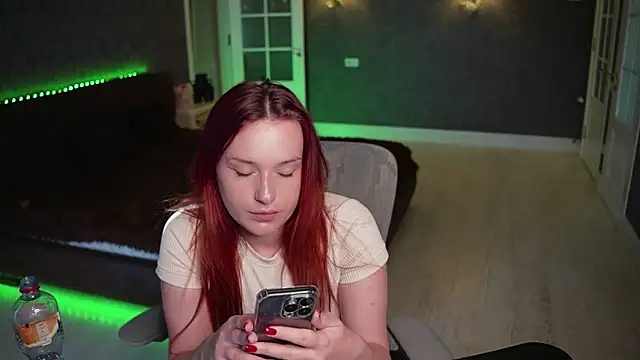 Snapshot of LisaElfy chatting on April 27, 2026, 3:10 pm LisaElfy online show from April 27, 2026, 3:10 pm