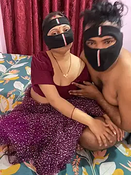 Snapshot of mickey_love chatting on March 5, 2025, 9:38 am mickey love online show from March 5, 2025, 9:38 am