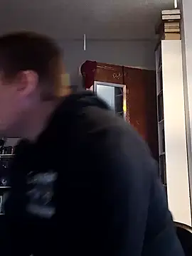 ArcanceTheo82 online show from December 12, 2024, 2:22 pm