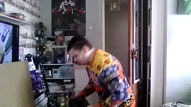 ArcanceTheo82 online show from December 22, 2024, 11:54 am