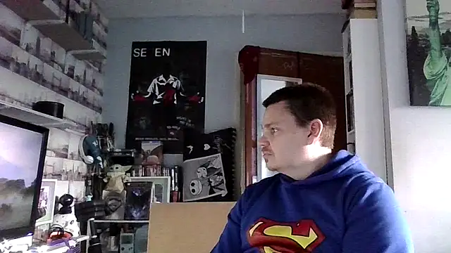 ArcanceTheo82 online show from December 19, 2024, 2:24 pm