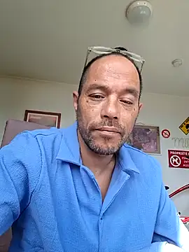 mileflav0r online show from May 19, 2026, 8:21 am