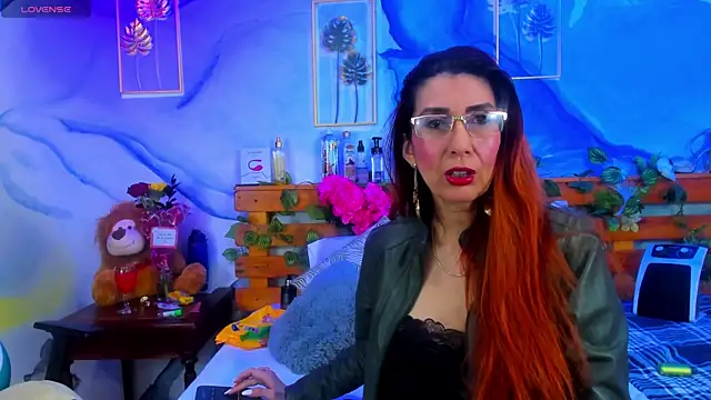 Snapshot of Perla_Franco chatting on March 14, 2025, 6:10 am Perla Franco online show from March 14, 2025, 6:10 am