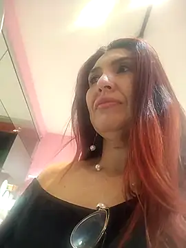 Perla Franco online show from February 14, 2026, 11:38 pm